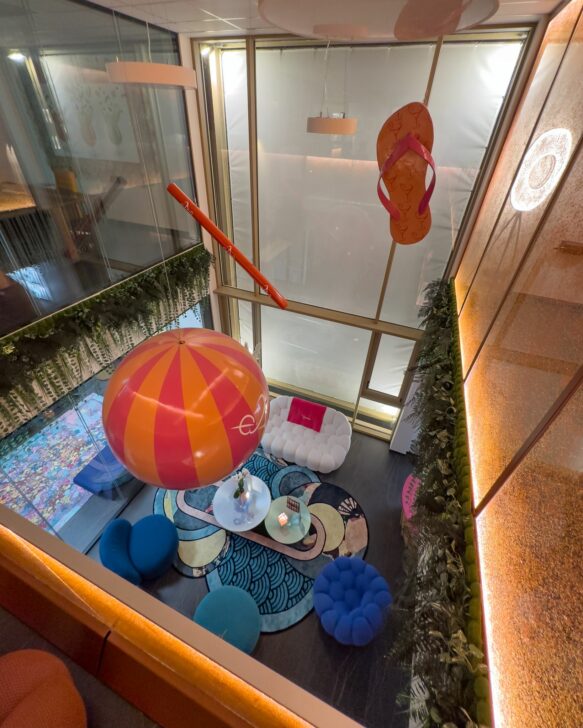 Deuxième étage, vue du balcon